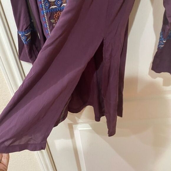 Time for Me Embroidered Tunic Size Small - Picture 5 of 6